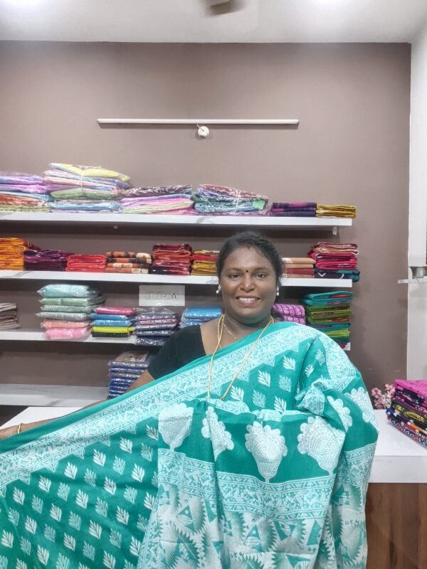 MulMul cotton sarees
