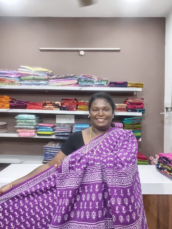 MulMul cotton sarees